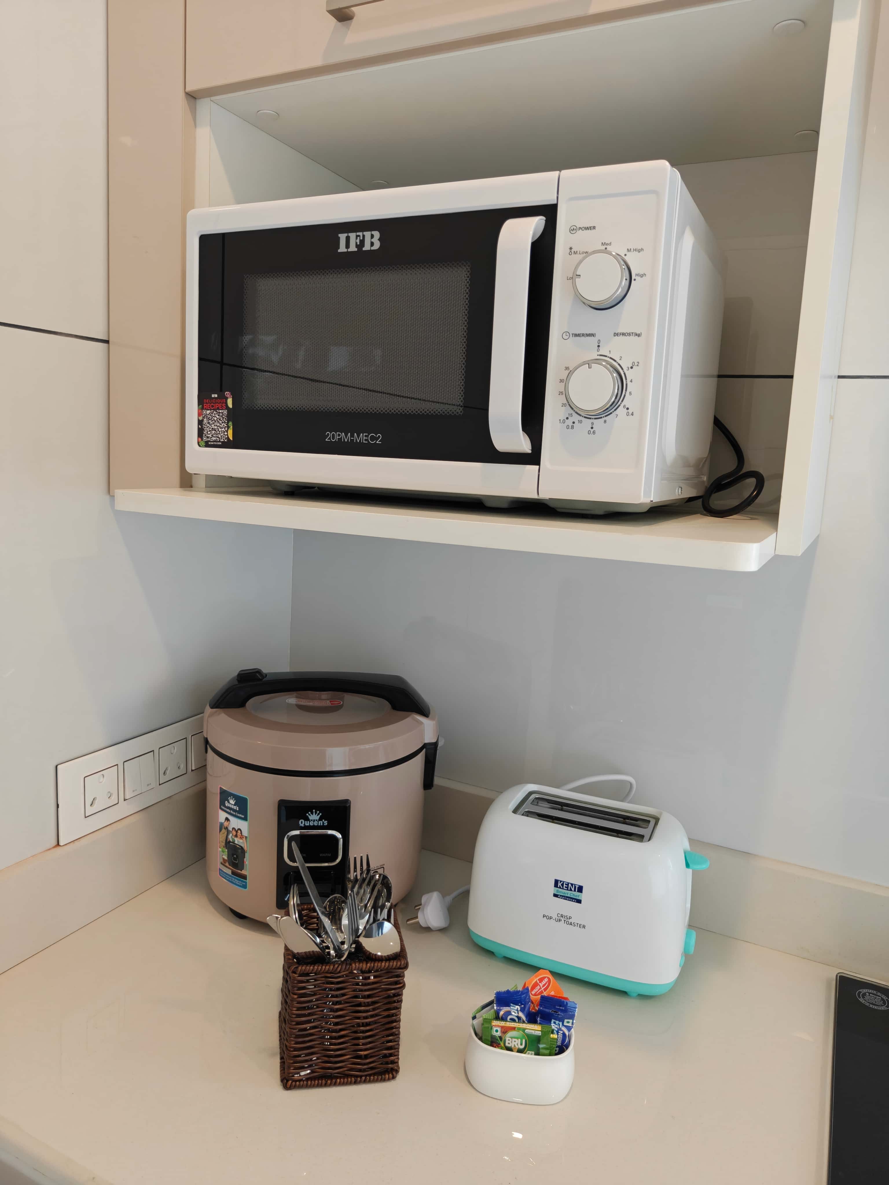 Gulab (2C) — Maskan apartment, Srinagar