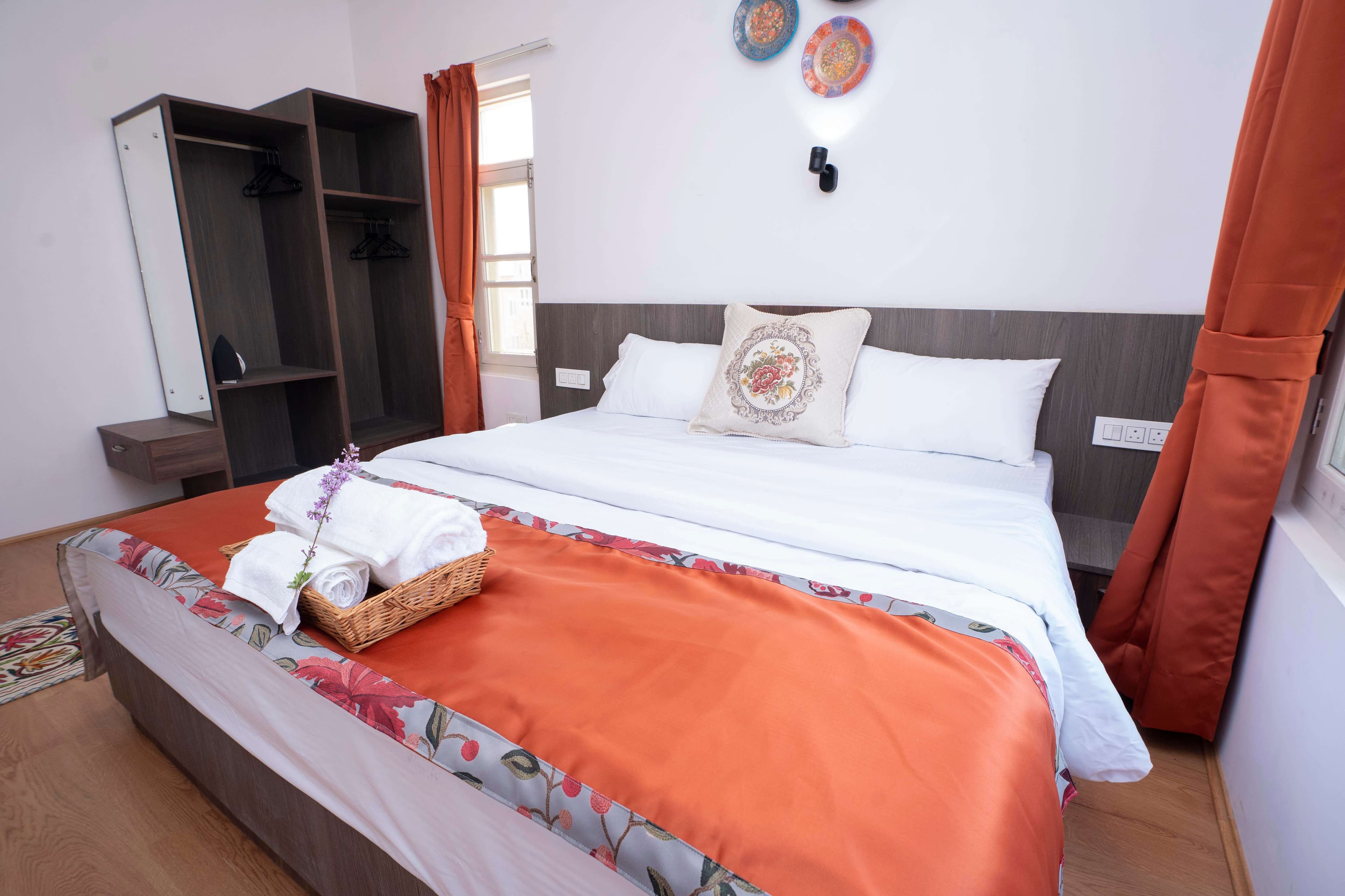 Nazm (1B) — Maskan apartment, Srinagar
