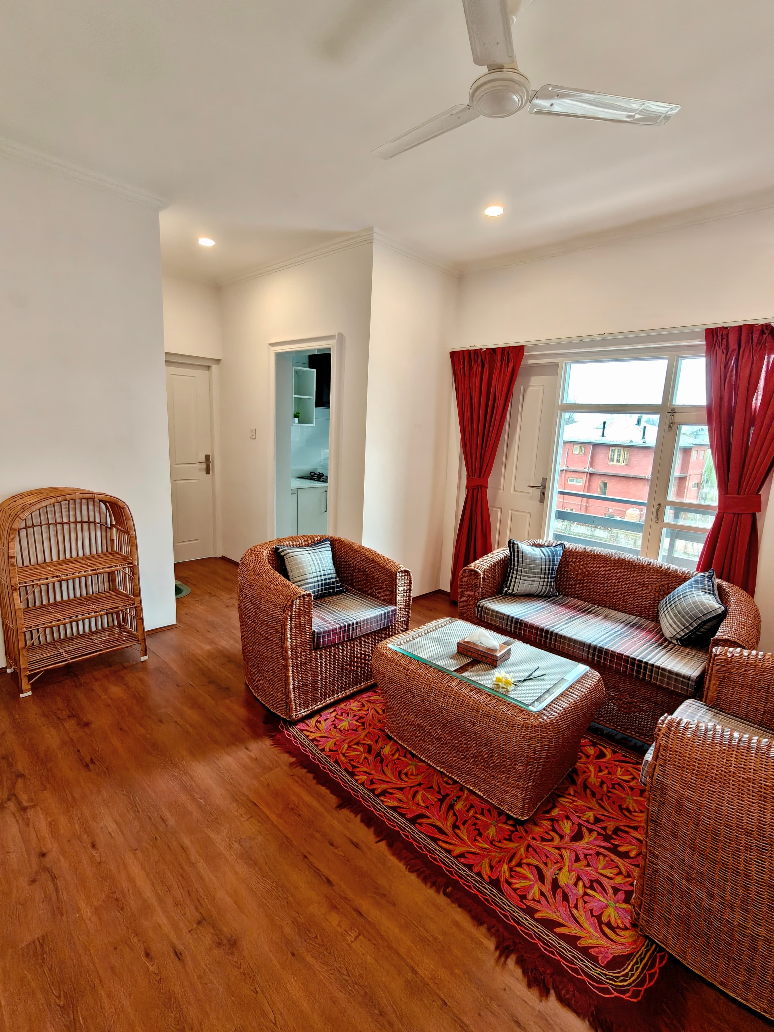 Bahaar (2A) — Maskan apartment, Srinagar