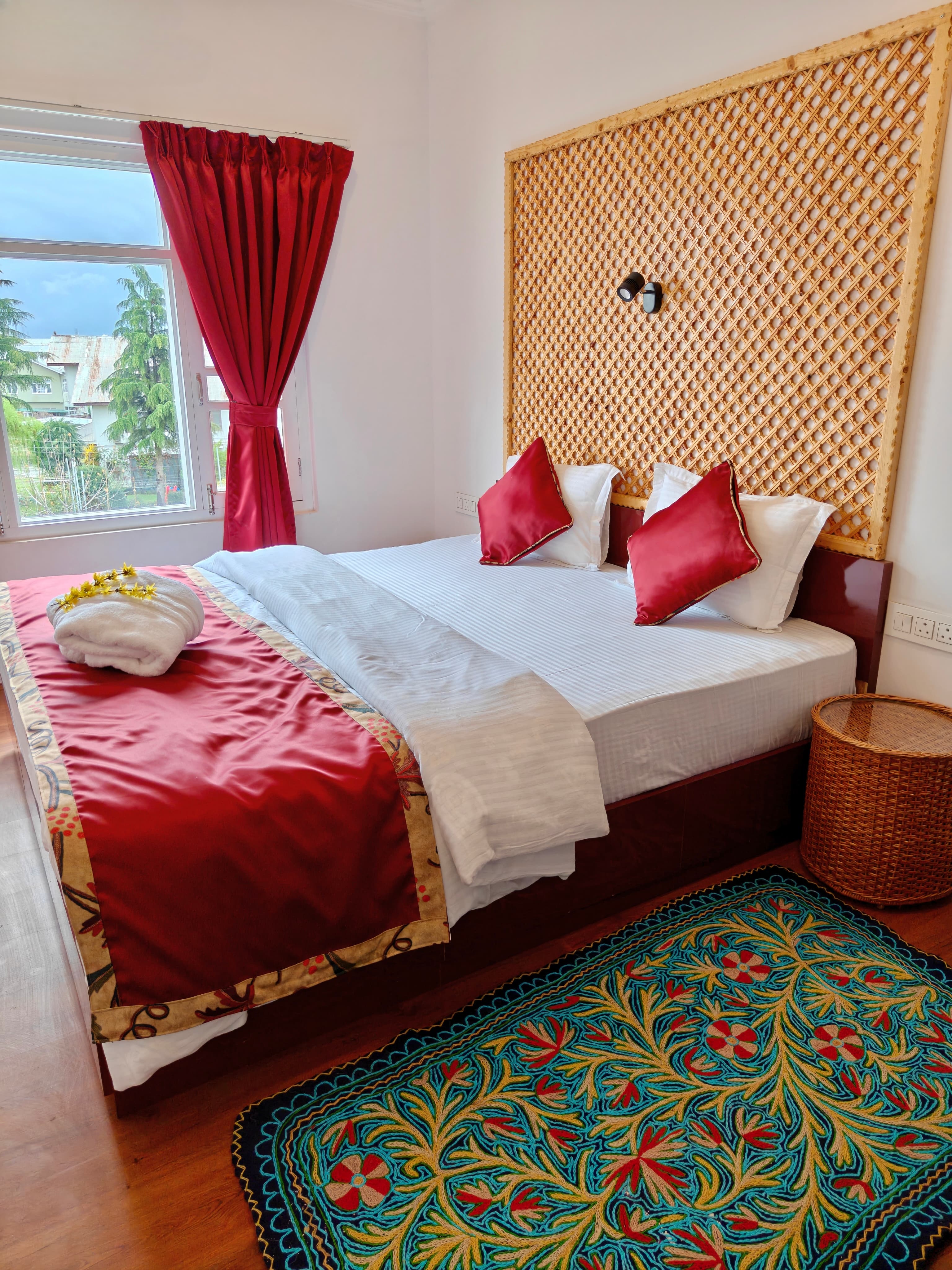 Bahaar (2A) — Maskan apartment, Srinagar