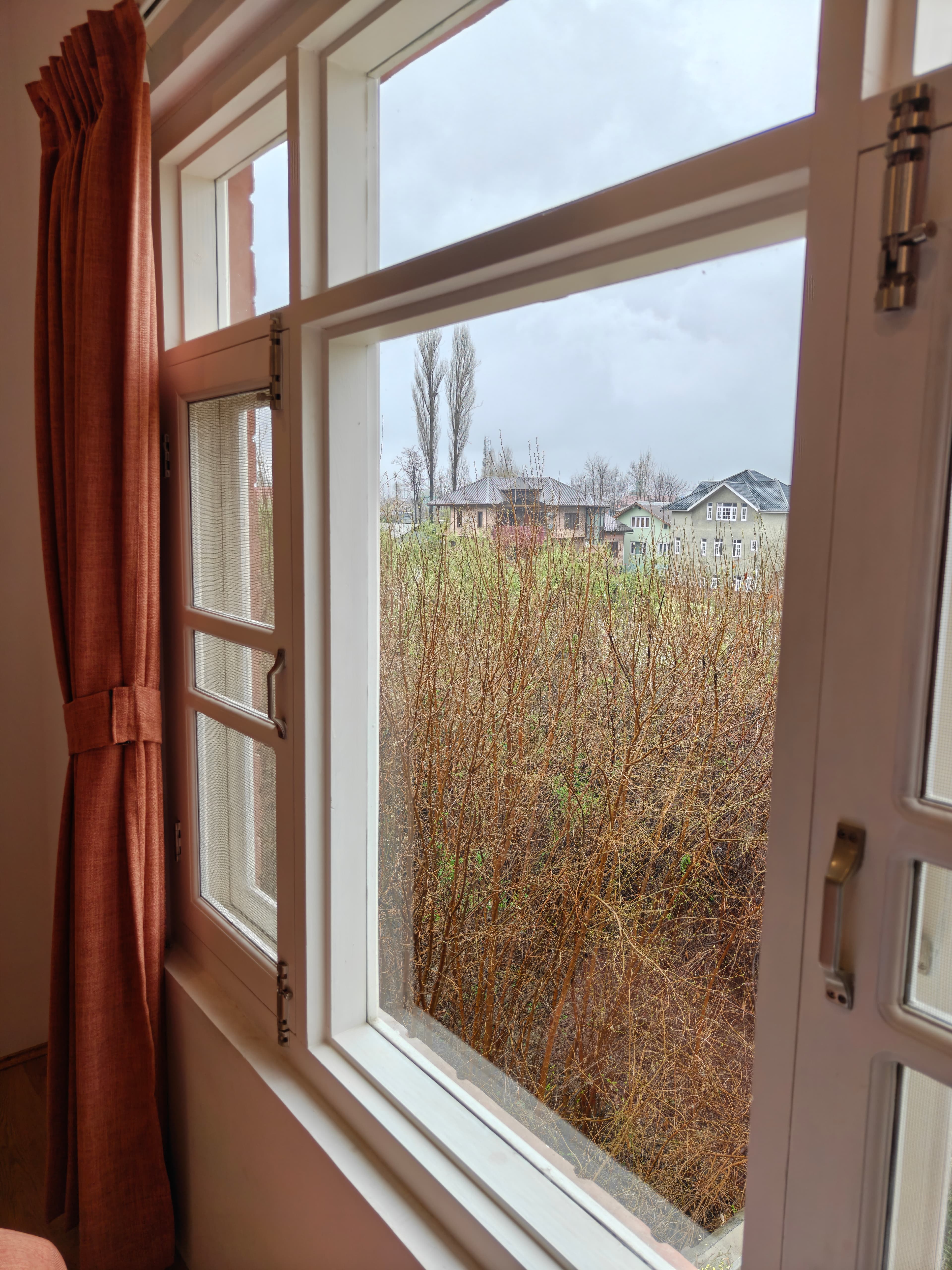 Rivaaz (2C) — Maskan apartment, Srinagar