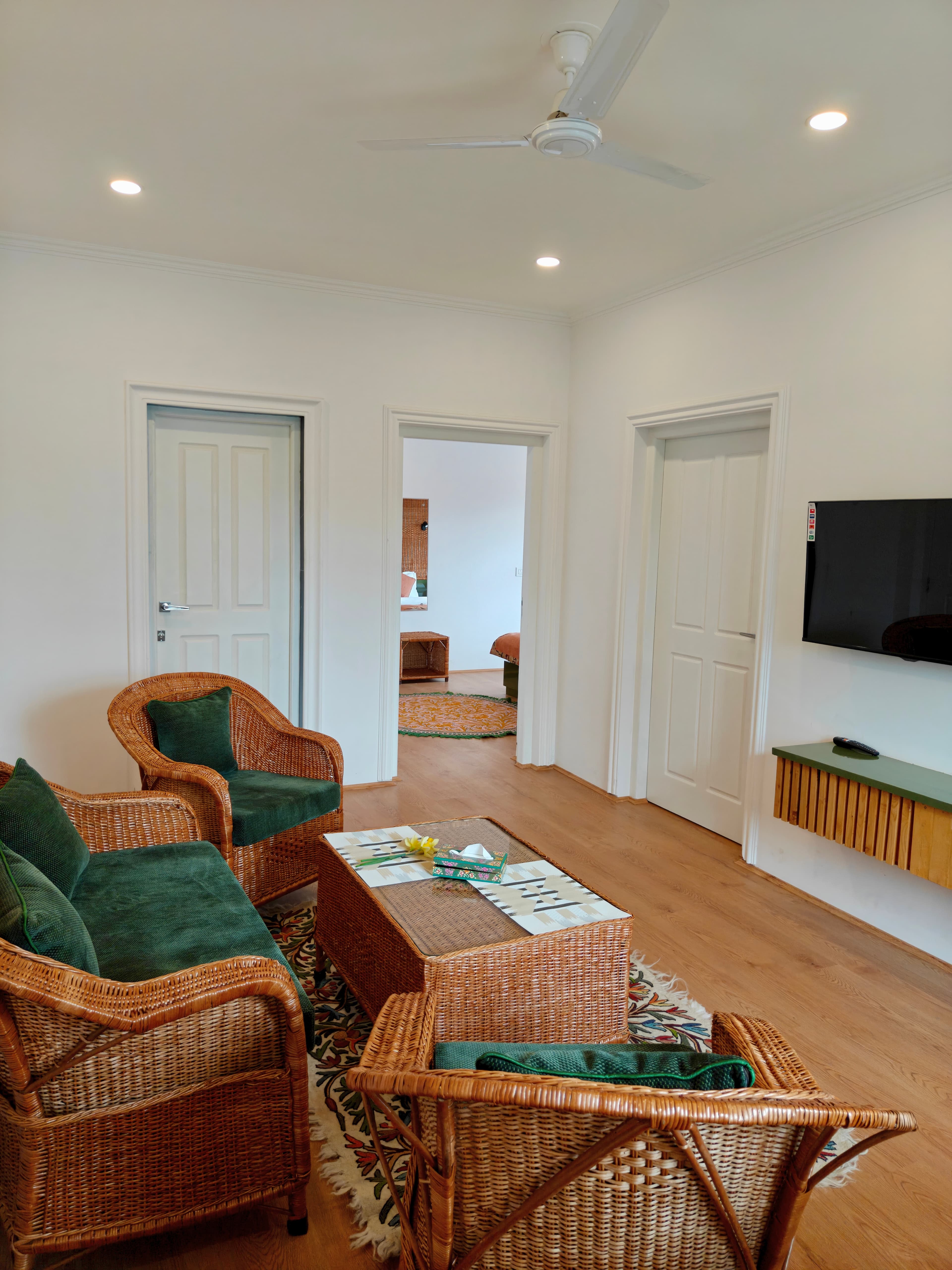 Rivaaz (2C) — Maskan apartment, Srinagar