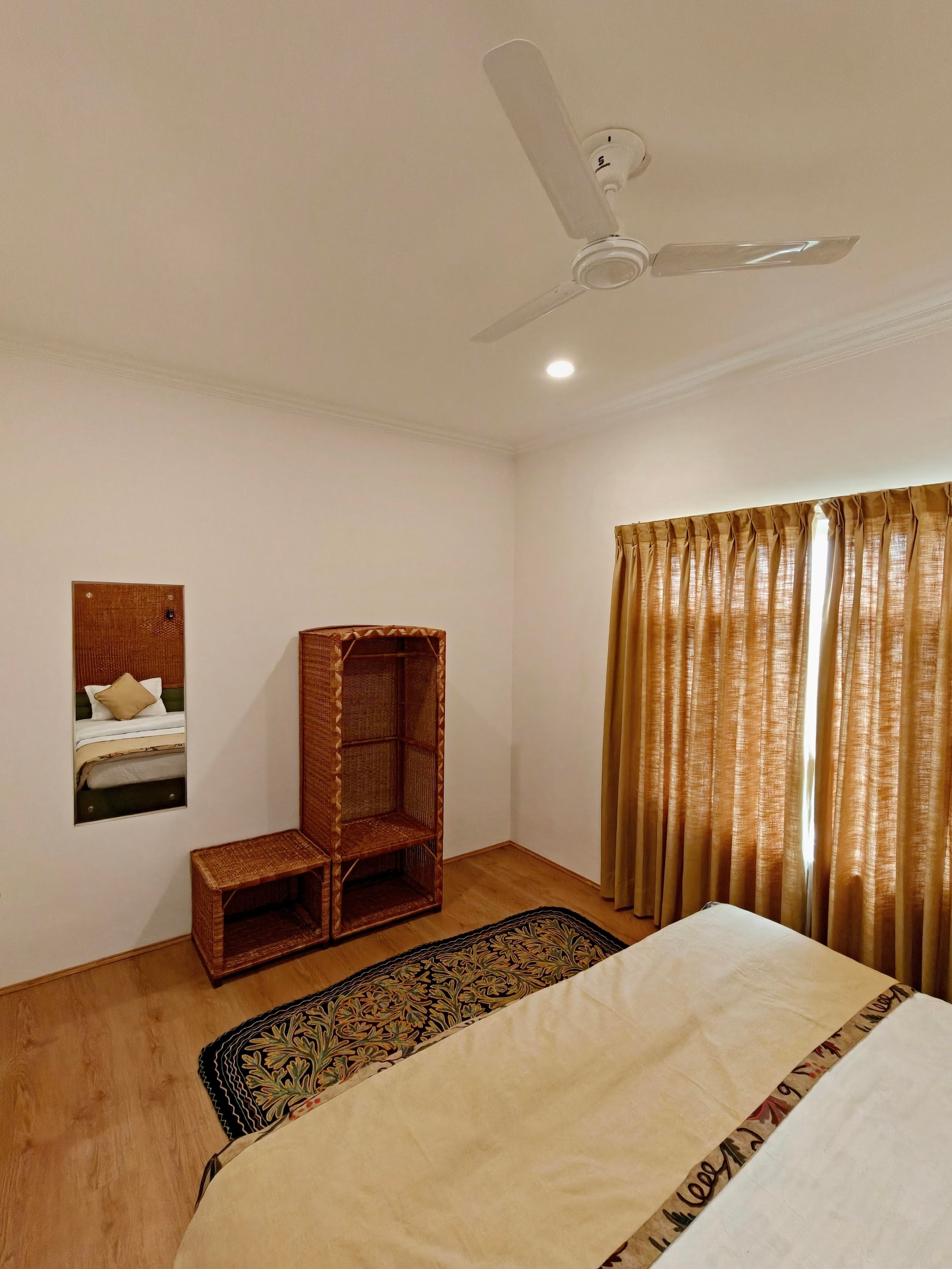 Rivaaz (2C) — Maskan apartment, Srinagar