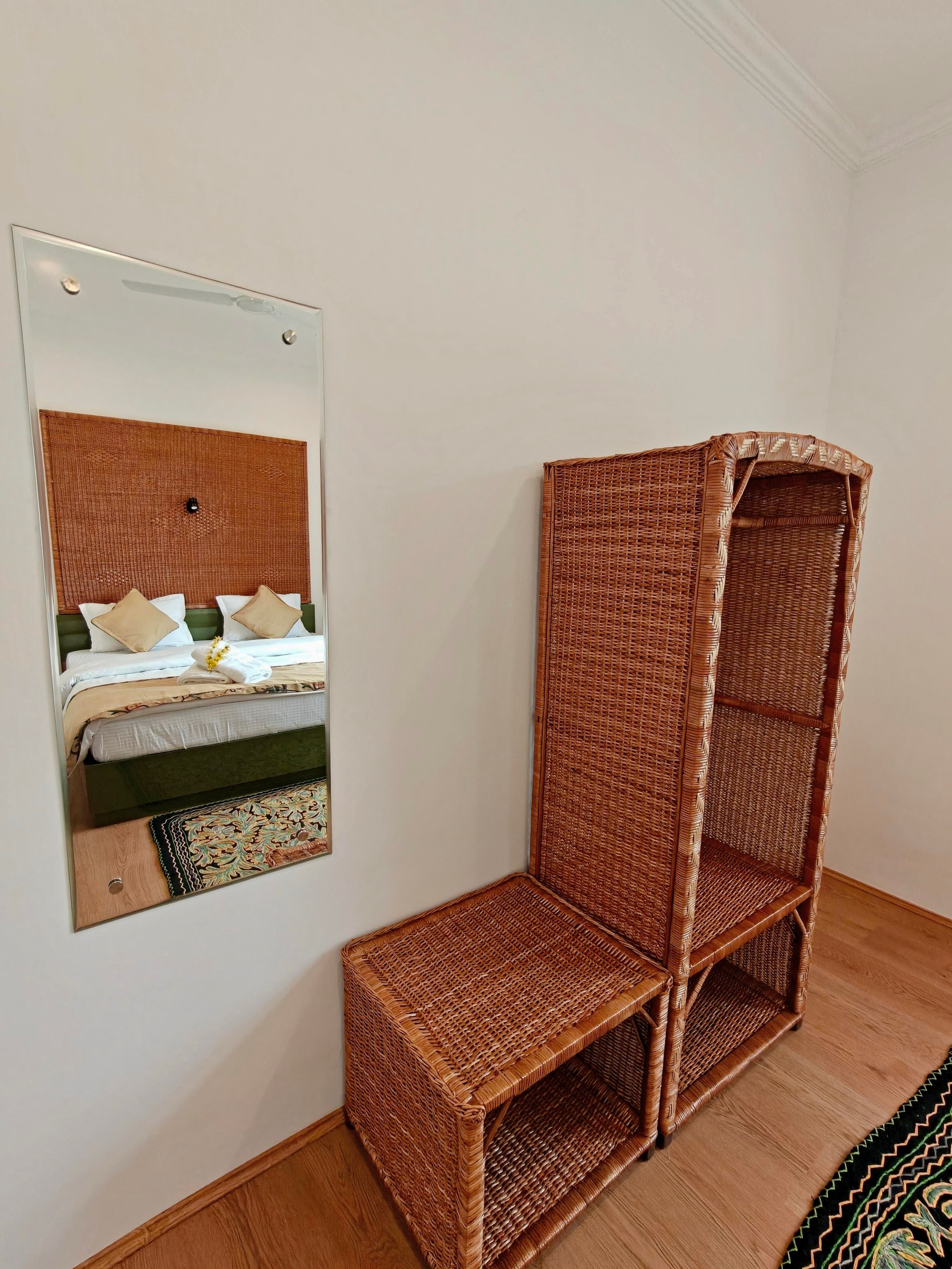 Rivaaz (2C) — Maskan apartment, Srinagar