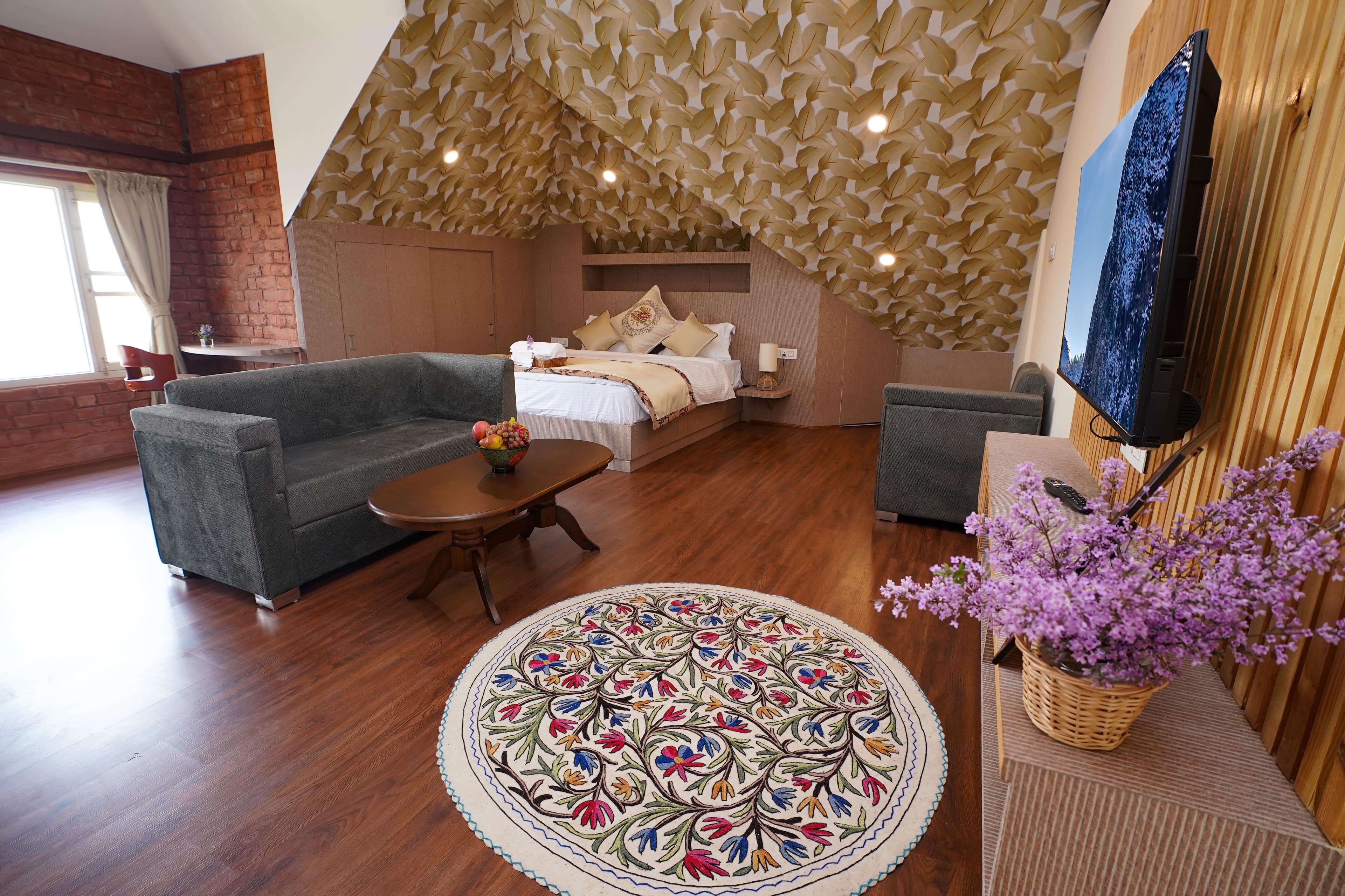 Noor (3A) — interior detail, Maskan homestay in Barzulla, Srinagar