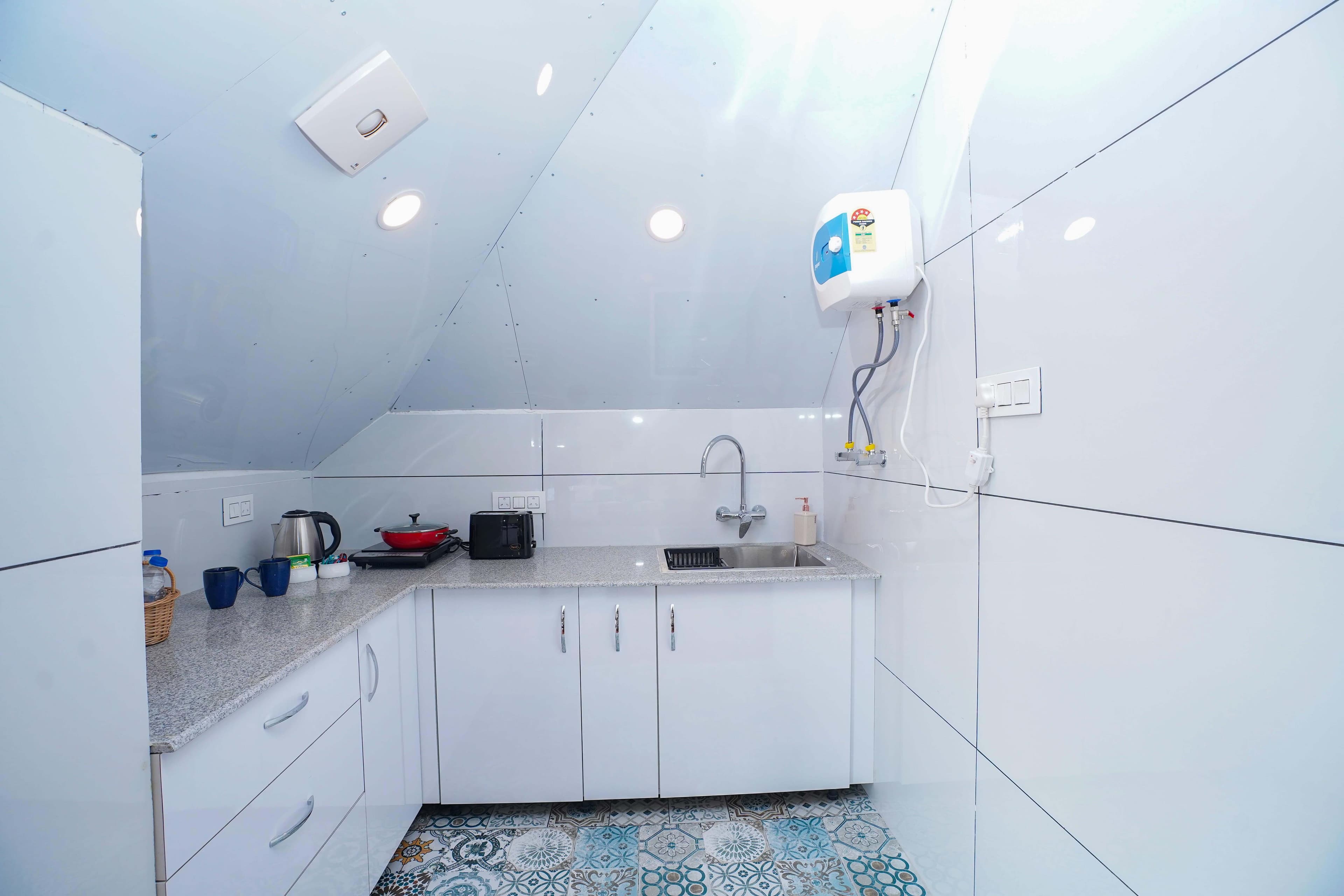 Chinar (3B) — Maskan apartment, Srinagar
