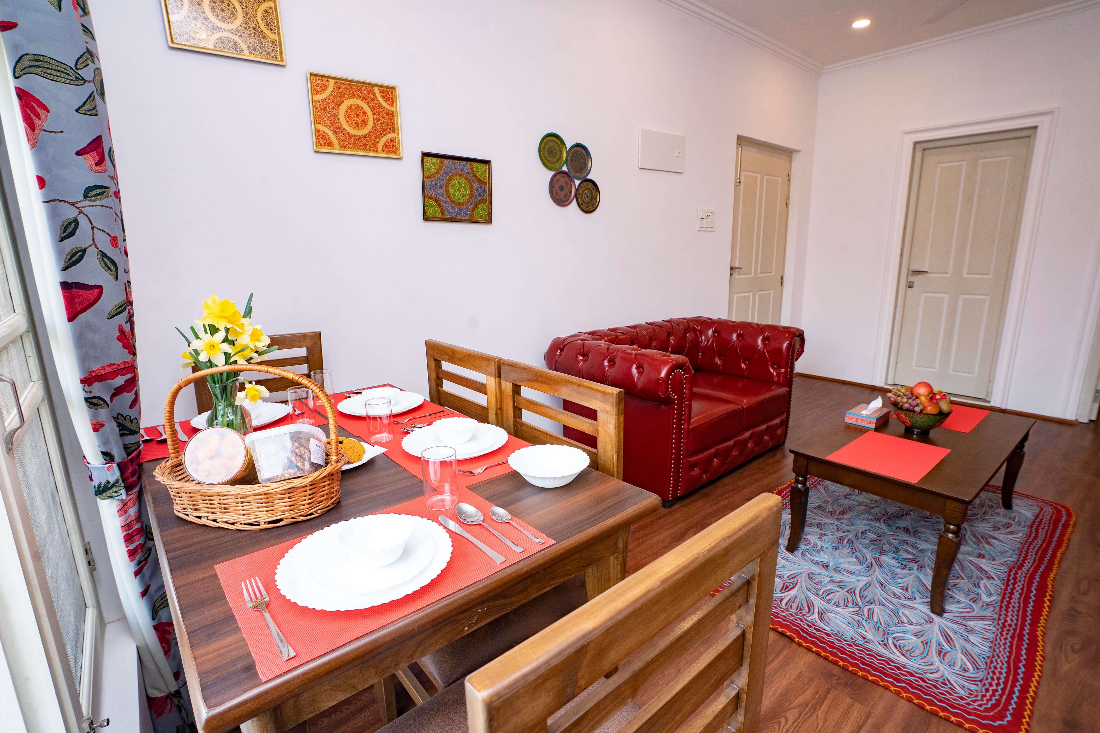 Posh (1C) — Maskan apartment, Srinagar